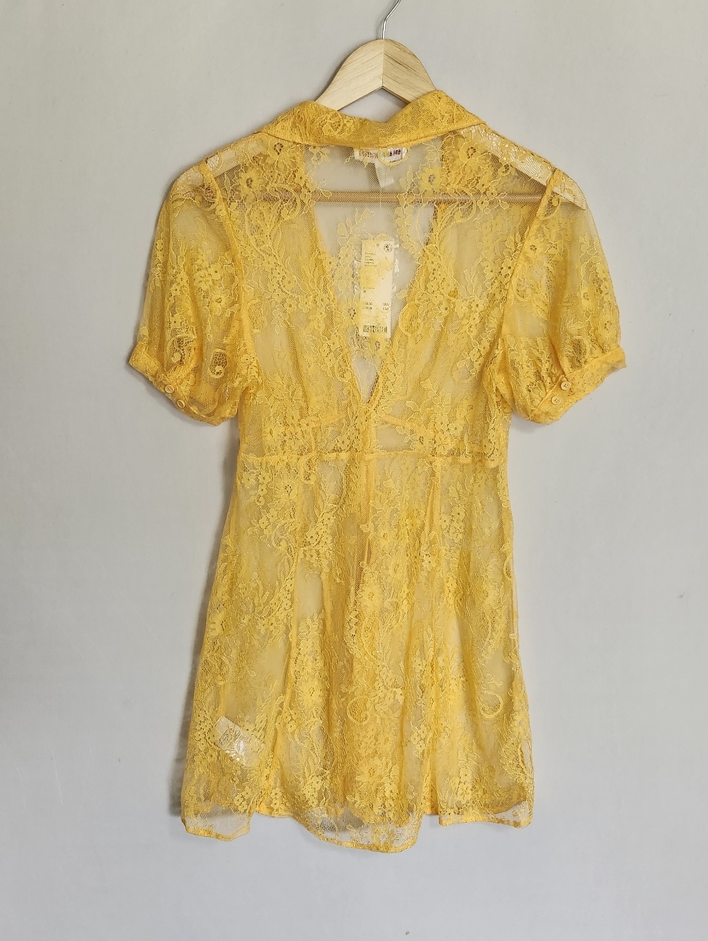 Urban Outfitters 'Connie' Sheer Lace Mini Dress Size M - Picture 9 of 9